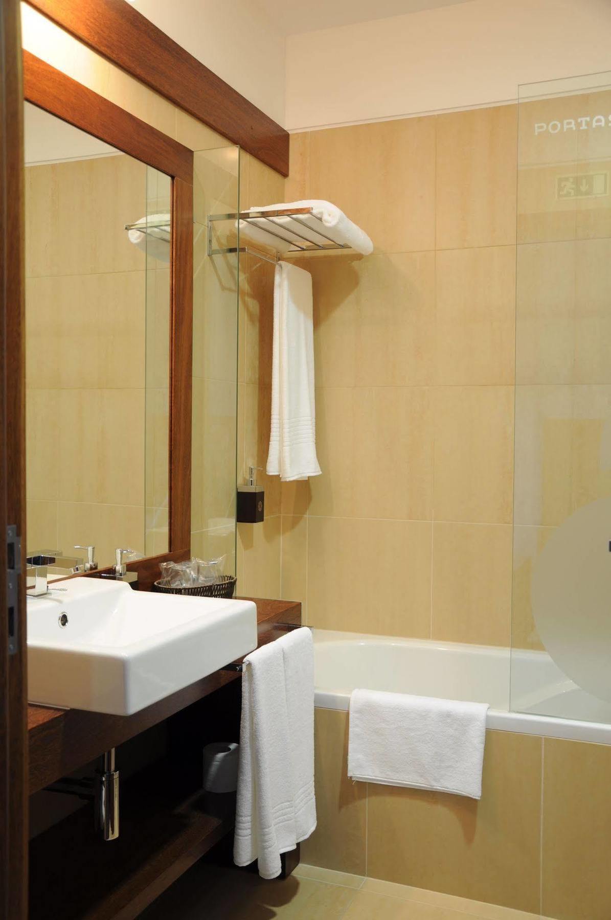 Hotel Portas De Santa Rita Ermesinde Zewnętrze zdjęcie